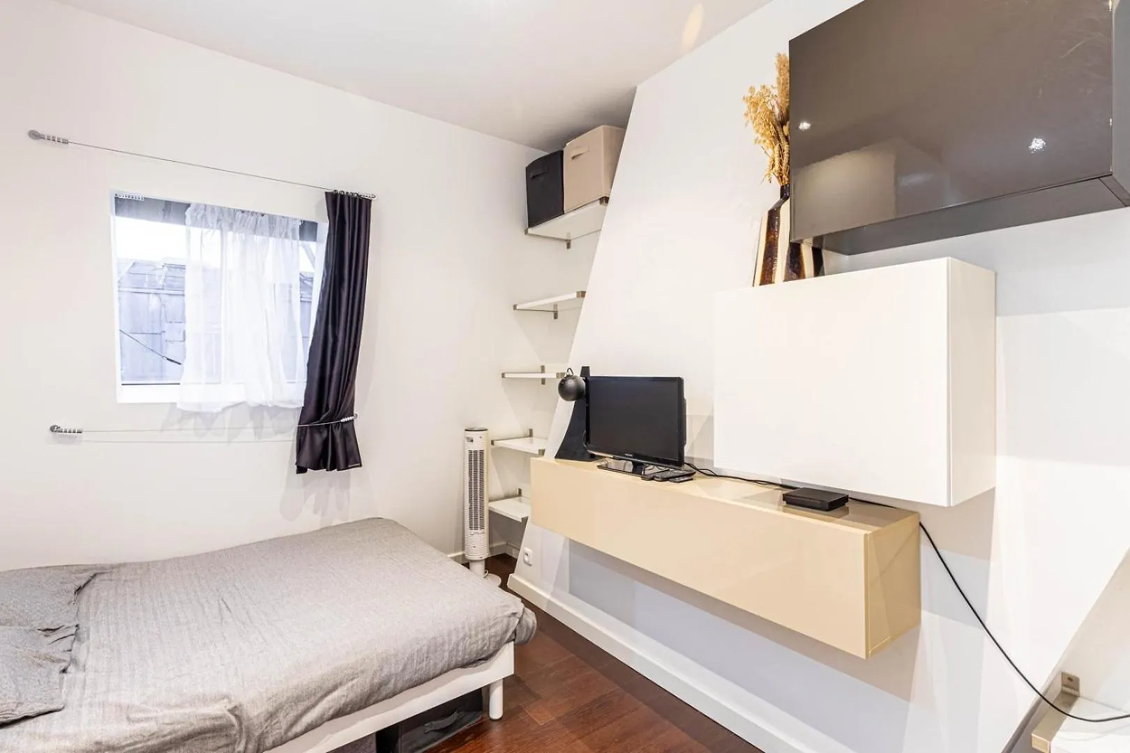 Guestready - Studio Confortable A 2 Pas Du Louvre Paris 0*,