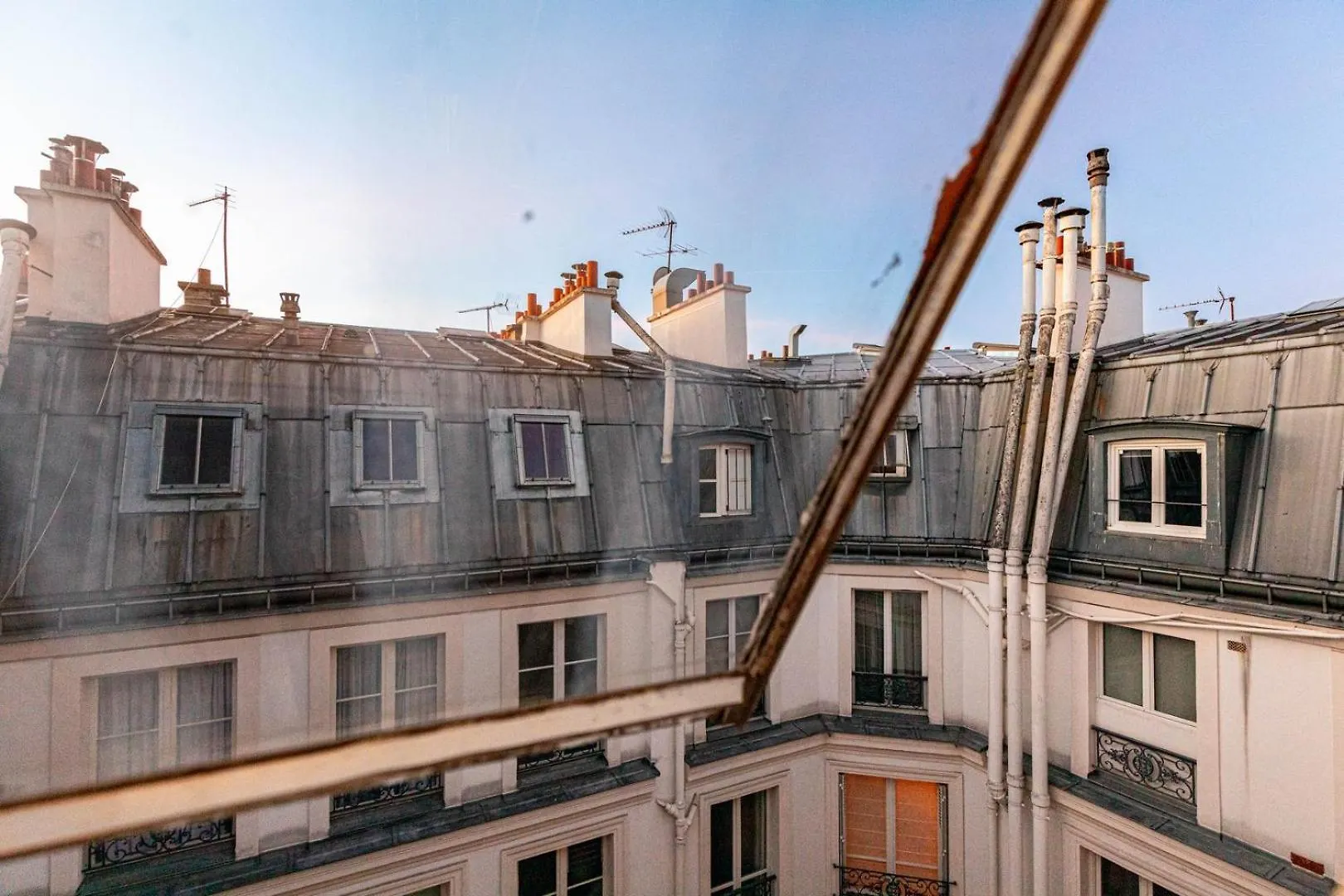 Guestready - Studio Confortable A 2 Pas Du Louvre Paris 0*,  Frankrig